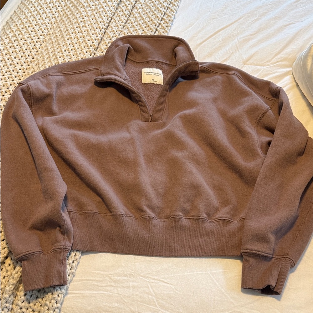 Abercrombie and Fitch Brown Sunday Quarter-Zip Sweatshirt